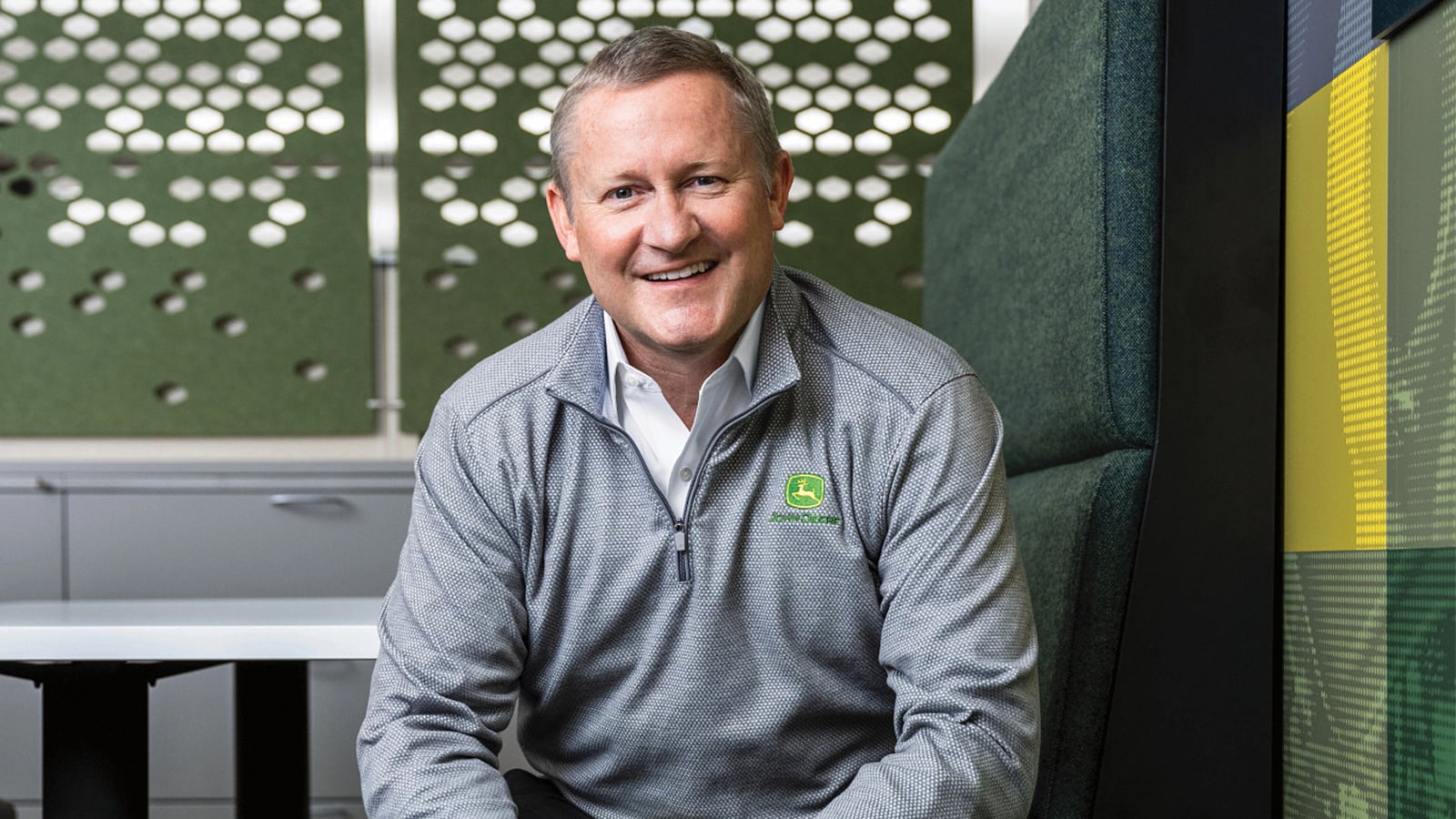 John C. May, John Deere Genel Merkezi'nde